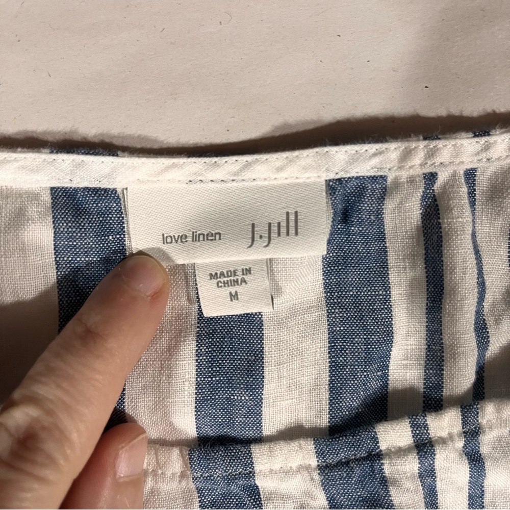 J. Jill Love Linen Blue and White Striped Tank Top Medium Beachy - Picture 6 of 8